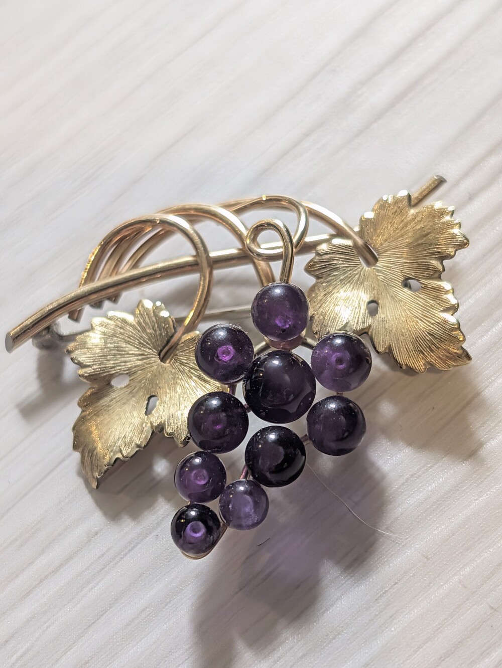 Vintage Krementz Gold Filled Pin Brooch Amethyst Bead Ball Grapes